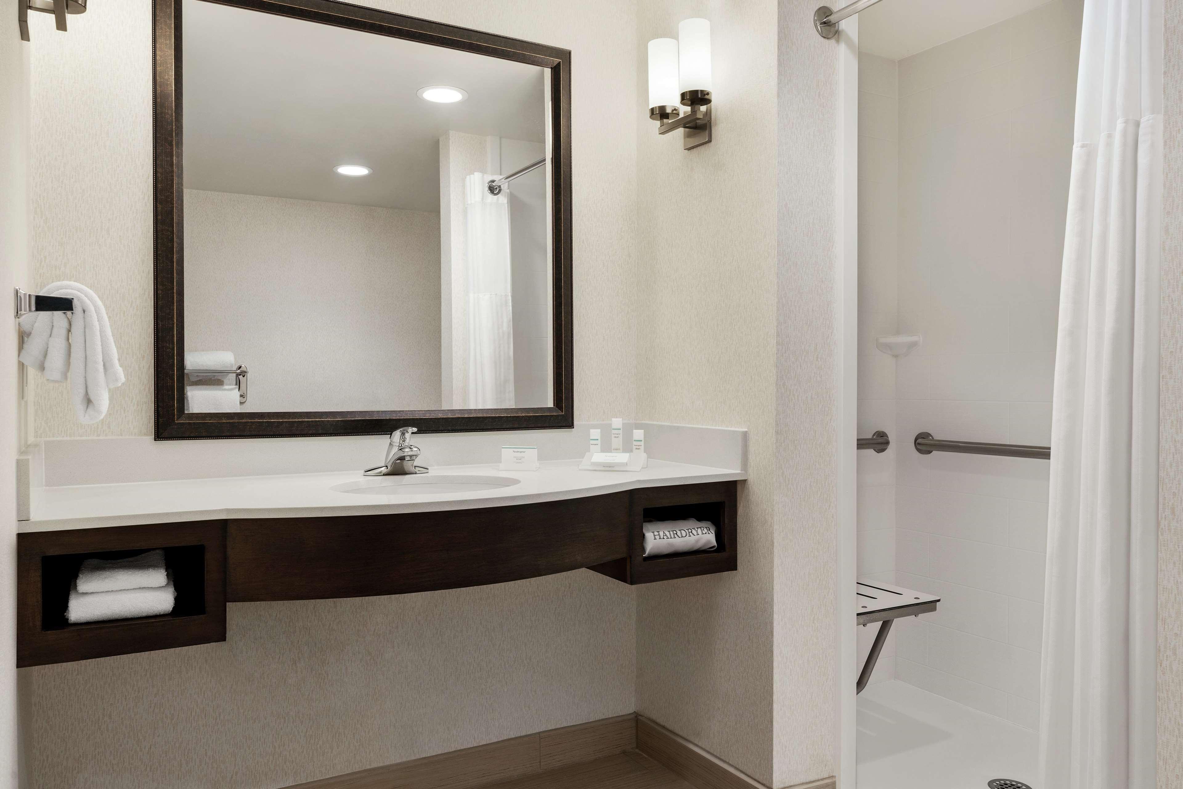 Hilton Garden Inn Wallingford/Meriden Eksteriør bilde
